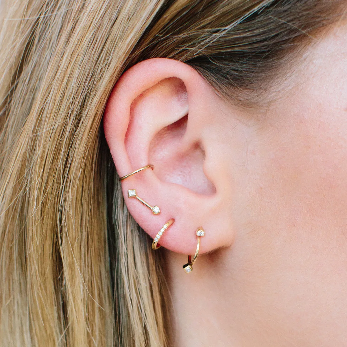14k gold barbell prong and princess diamond studs