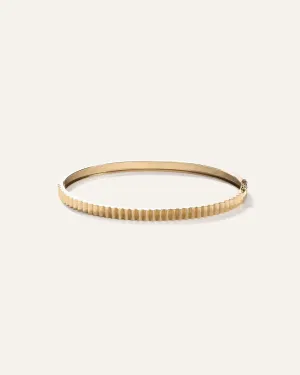 14K Gold Ridge Bangle