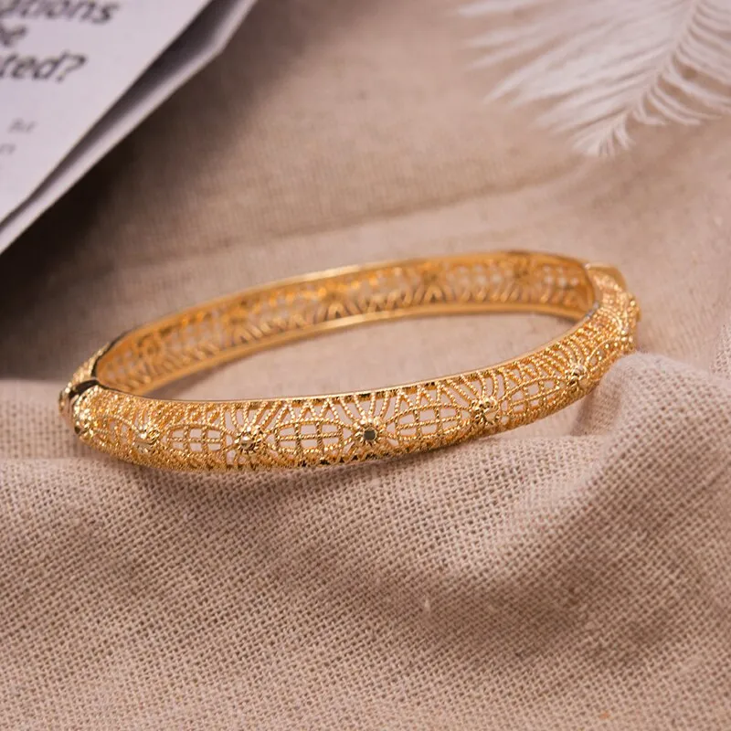 1PCS Dubai Women Bangle  Elegant Trendy Women