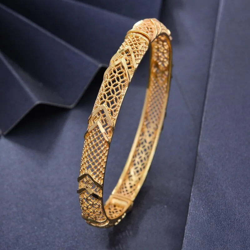 4pc/lot Classic Gold Color Bangles Women Girls Plaid Charm Luxury Bangles Bracelet