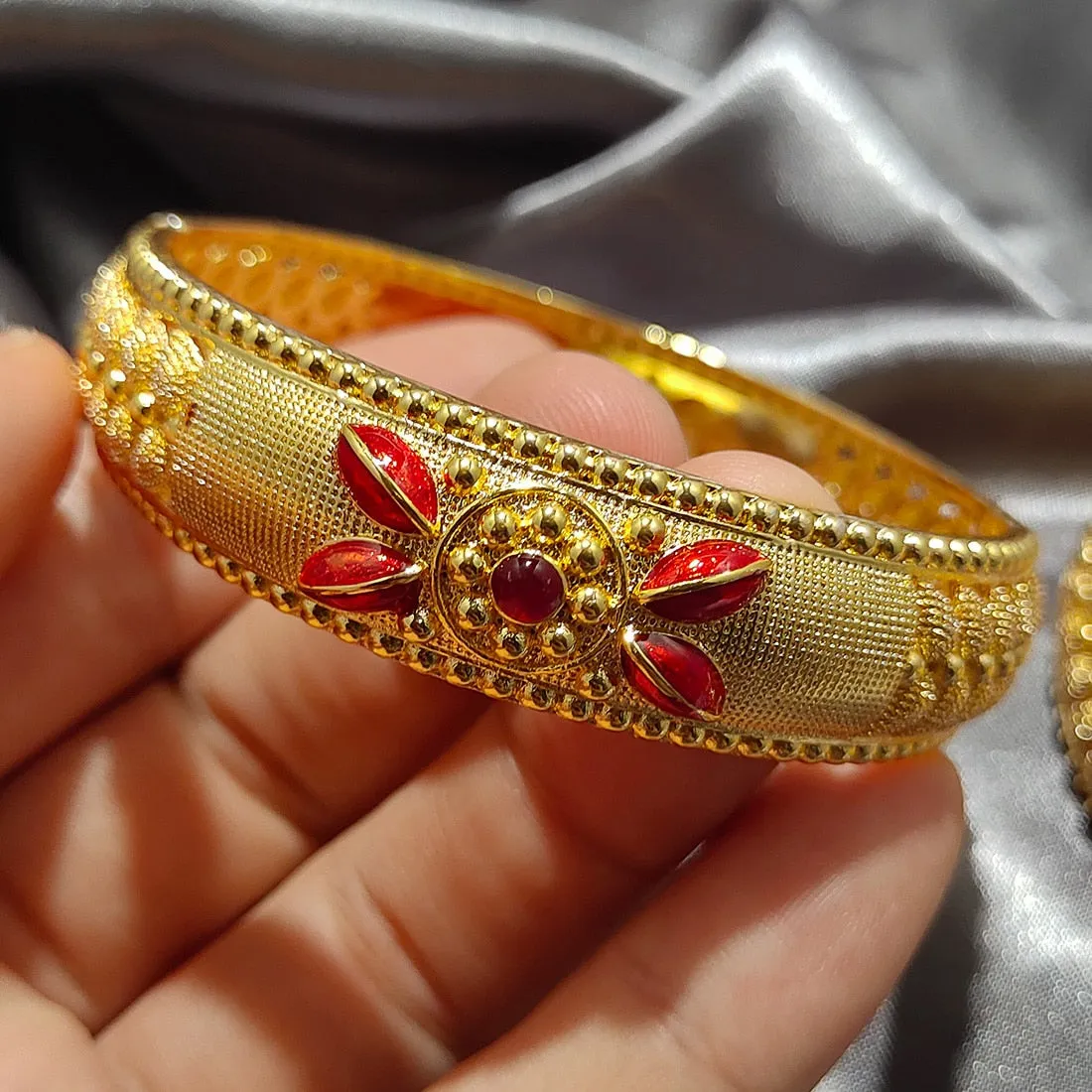 A variety of luxury Bracelet Dubai 24K Gold Color Bangles For Women