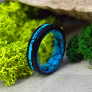 Arizona Turquoise In An Onyx Night | Men's Turquoise, Onyx & Titanium Wedding Ring