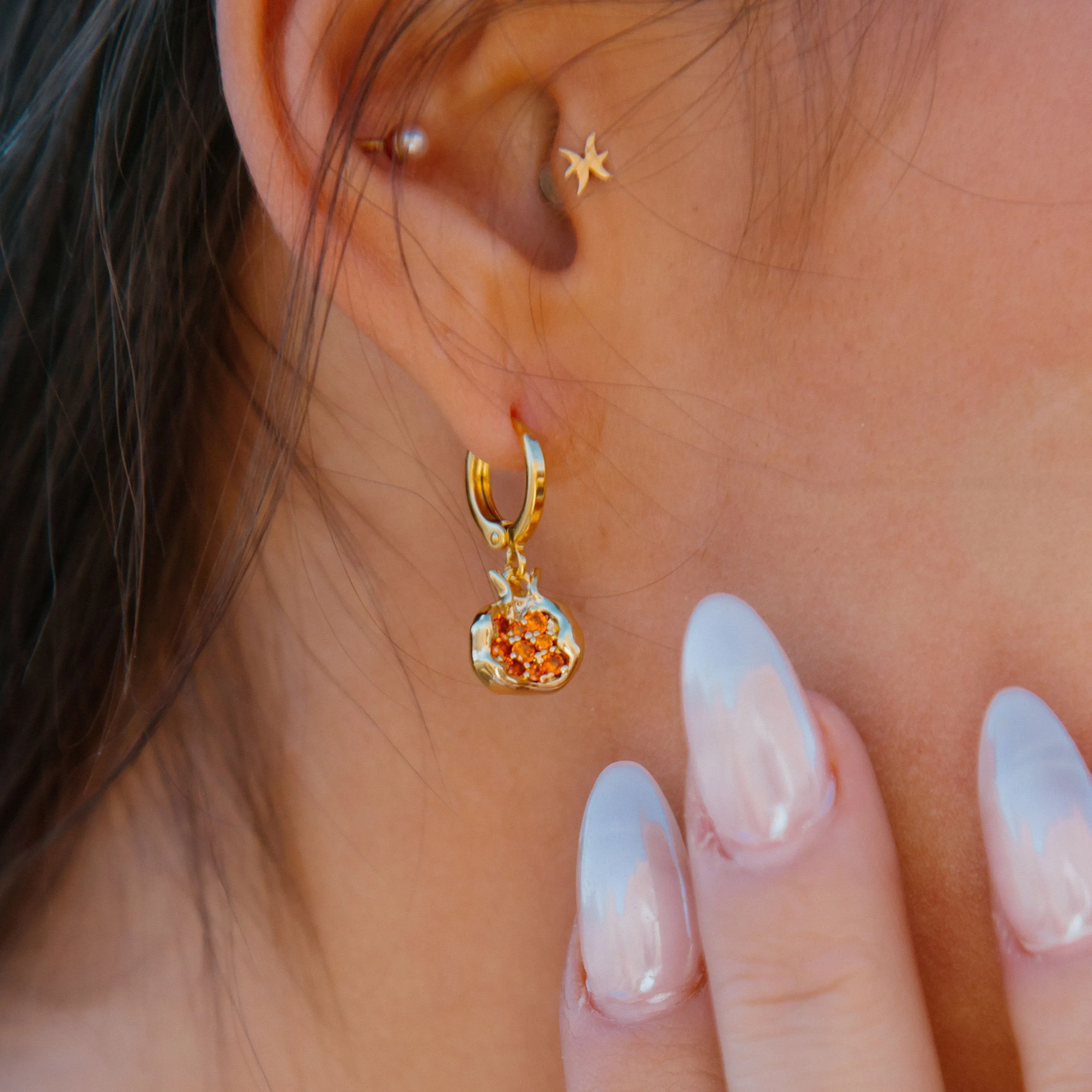 Cracked Hearts Pomegranate Huggies Earrings