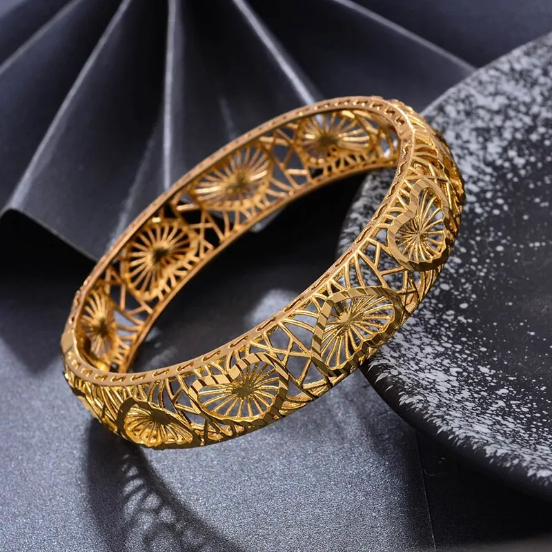 Dubai Bangles 4pcs/lot Gold color Bangles for Women