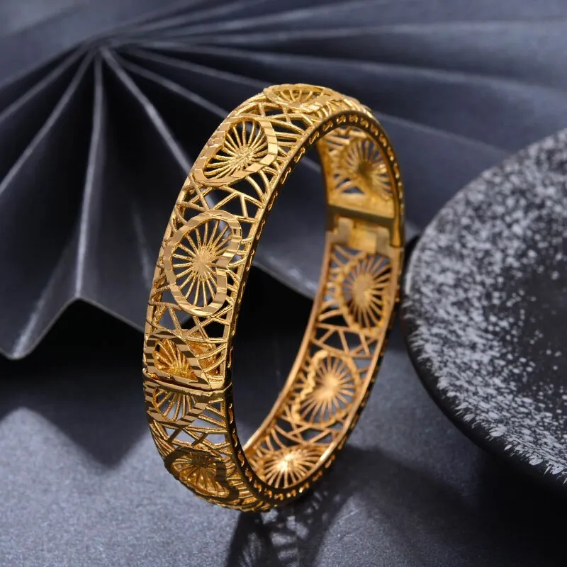 Dubai Bangles 4pcs/lot Gold color Bangles for Women