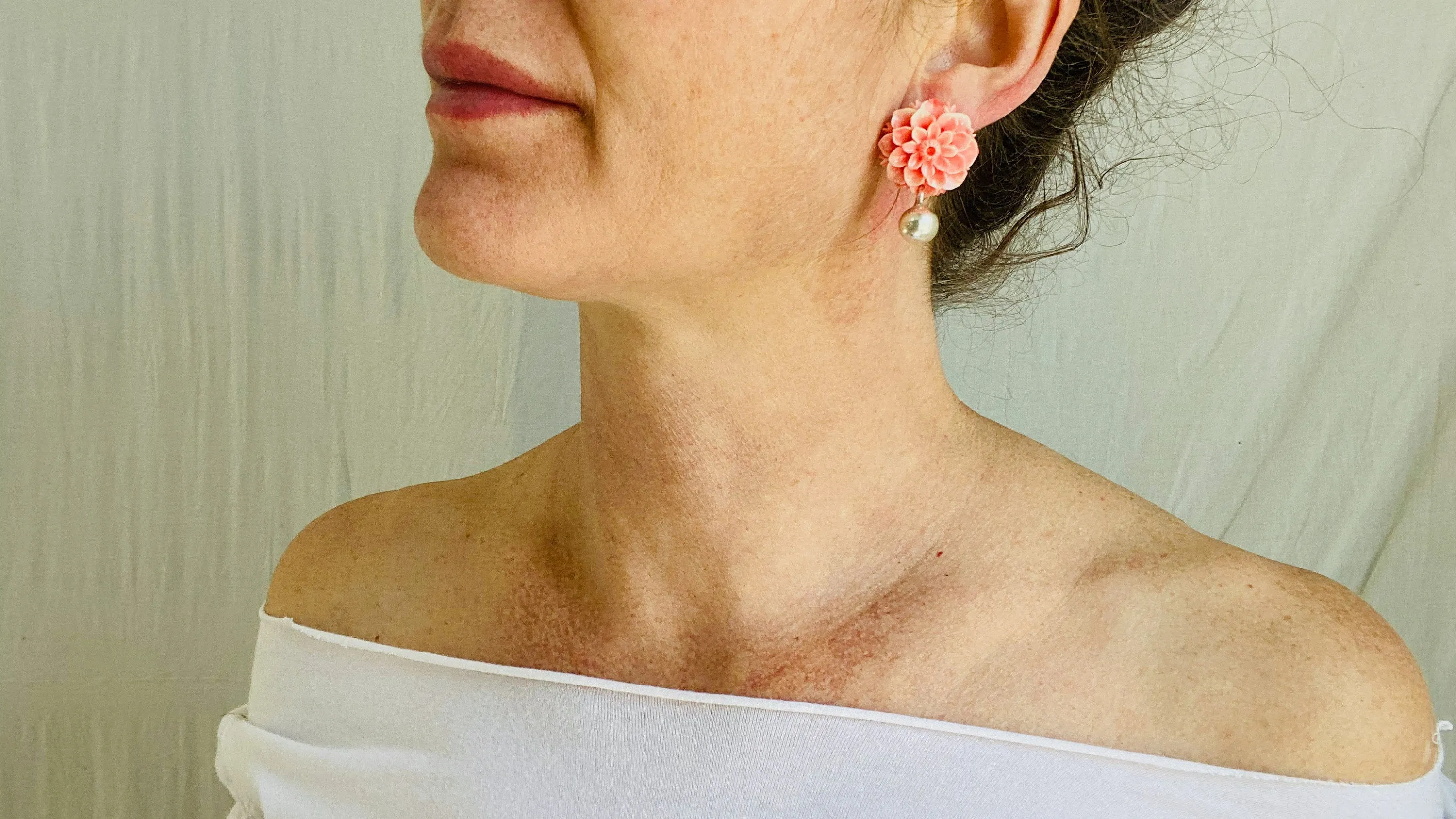 Faux Shell and Silver Earrings.