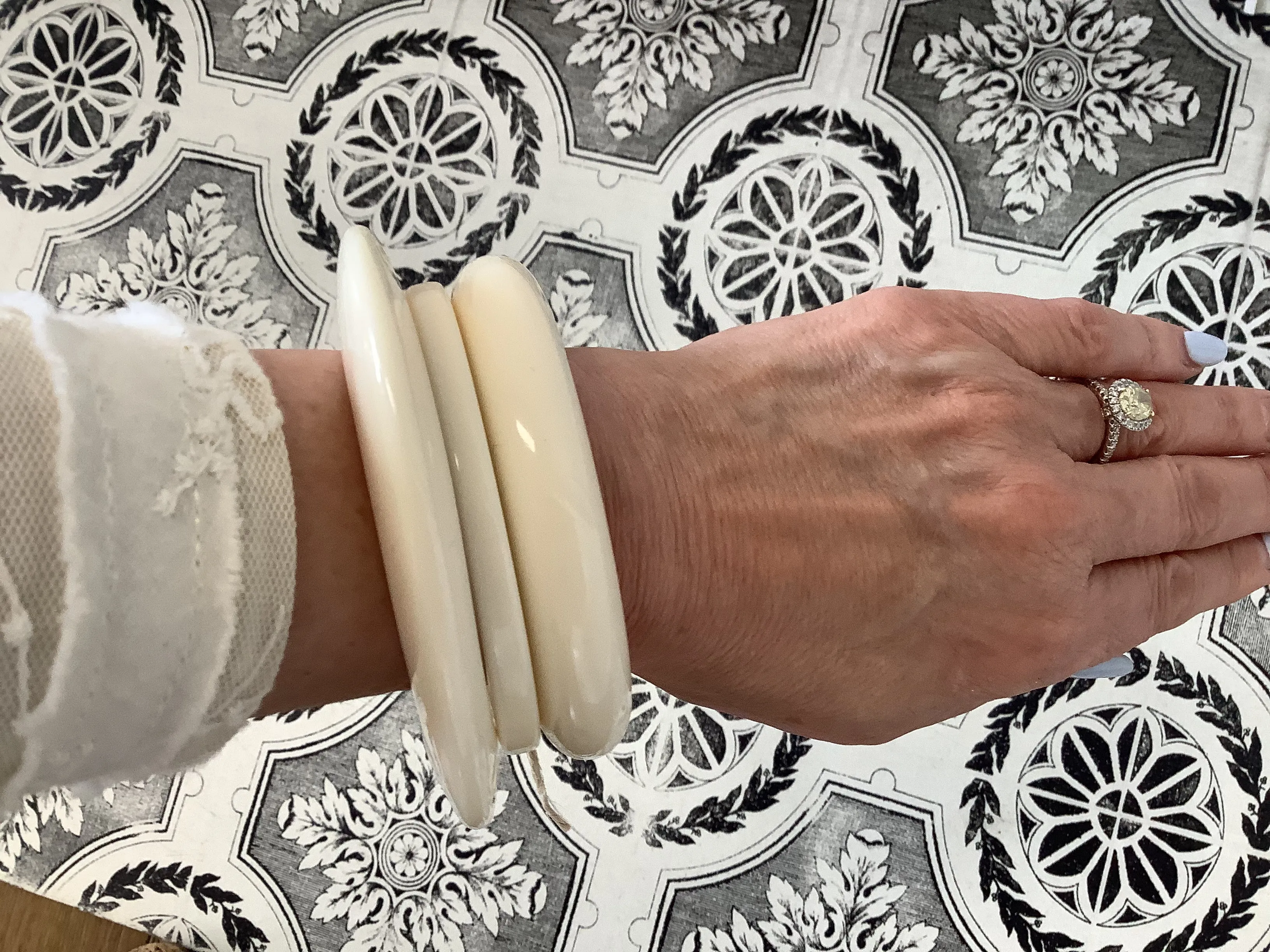 Highways Bangle - Ivory