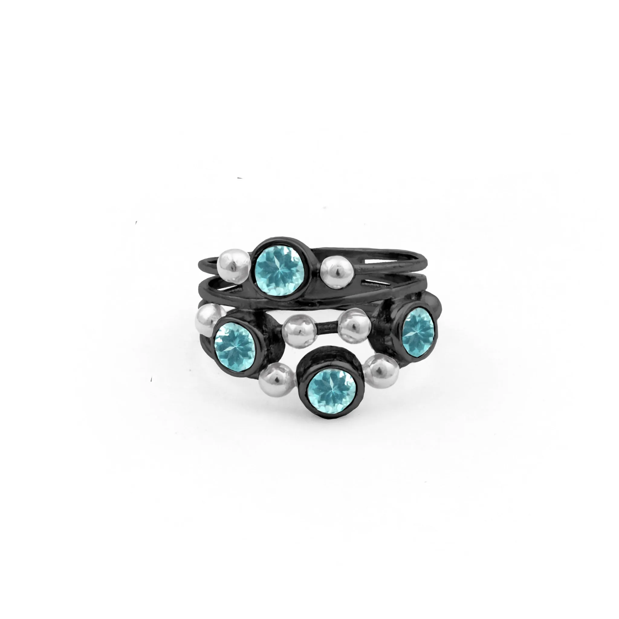 Justine Ring in Apatite