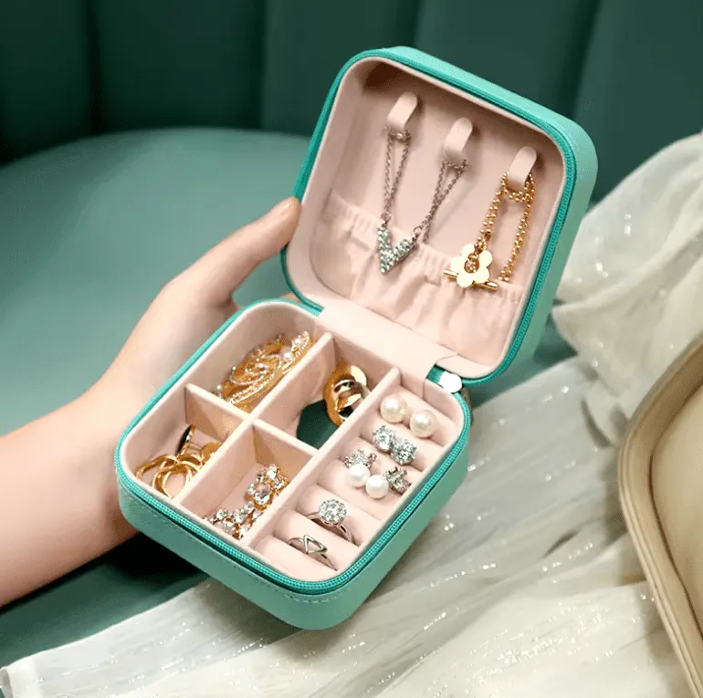 Mini Jewelry Storage Box – Portable Travel Case for Earrings & Rings