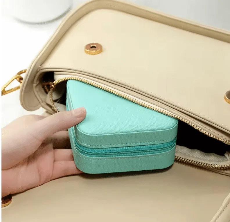 Mini Jewelry Storage Box – Portable Travel Case for Earrings & Rings