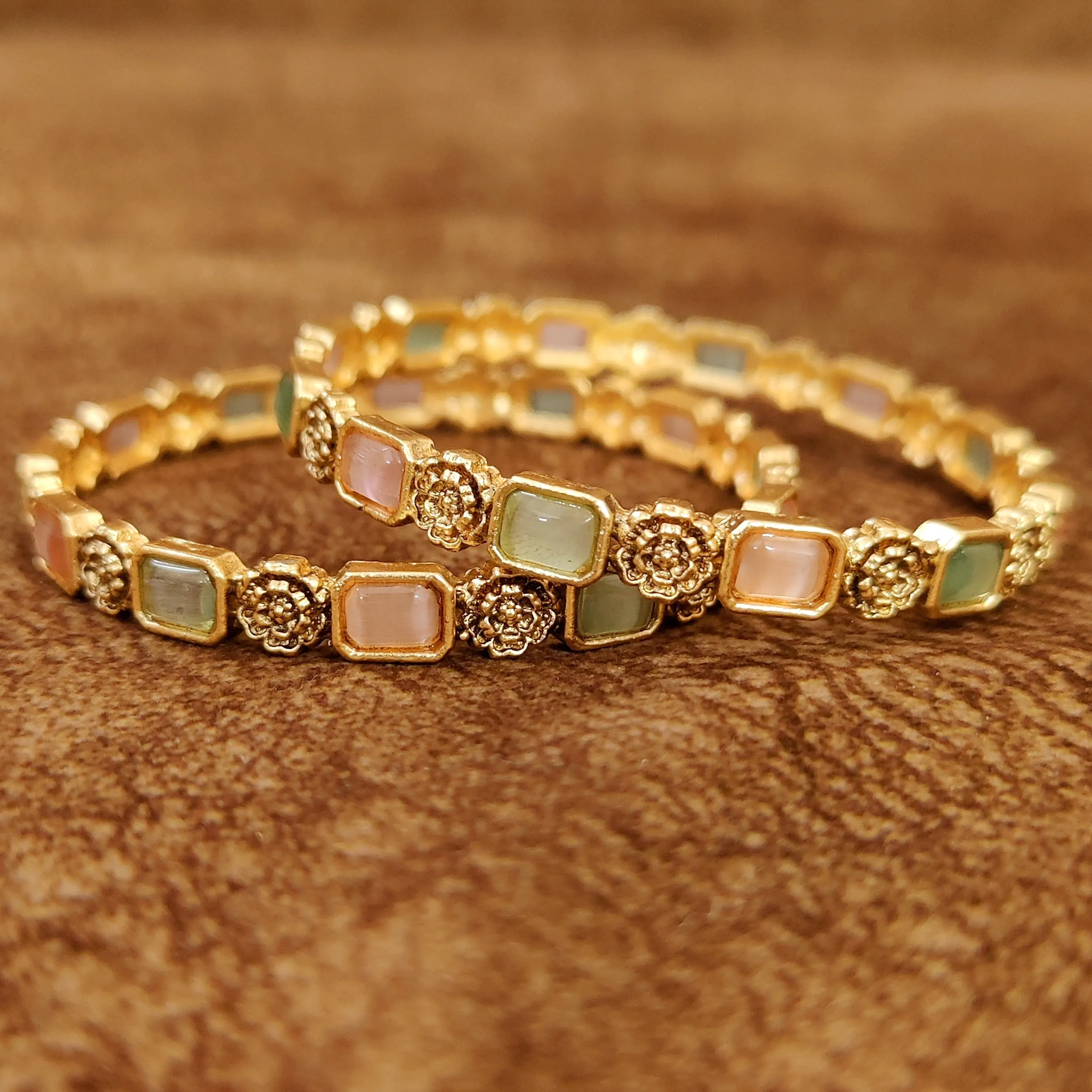 PINK & MINT ANTIQUE GOLD PLATED ETHNIC BANGLES