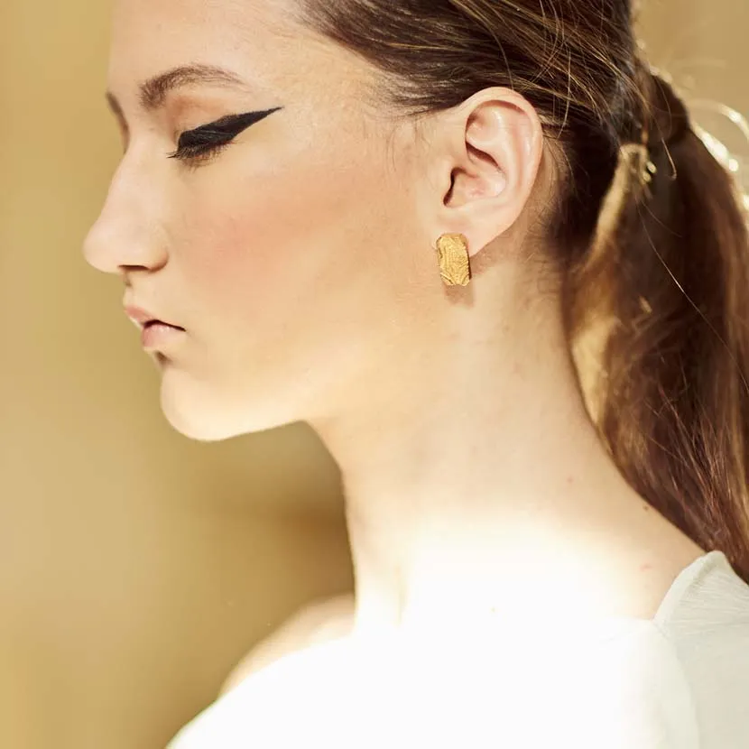 Pit Earrings | Steel | Gold