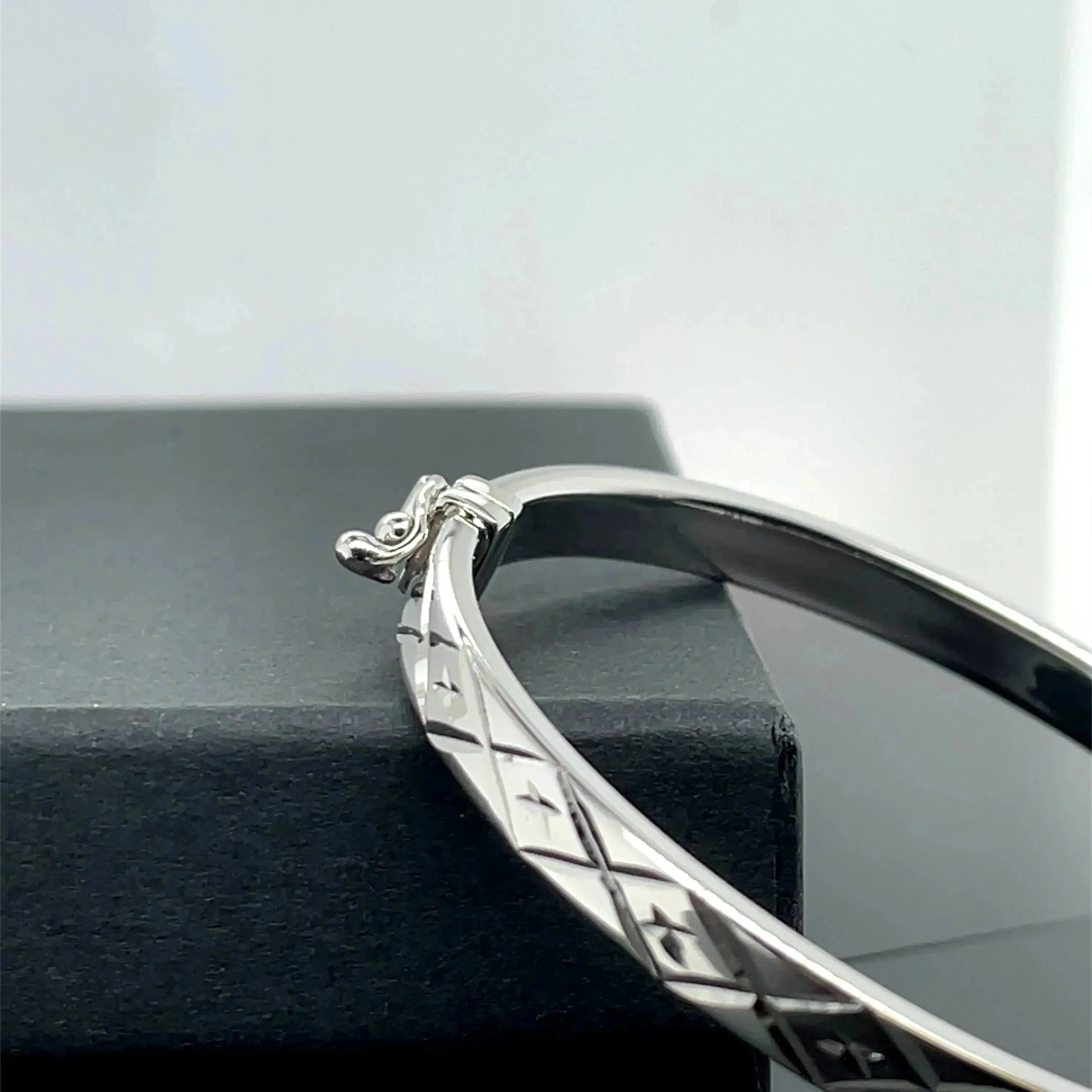 Silver Baby Oval Hinged Bangle DC Pattern | Shop Online sarraf Jewellers UK