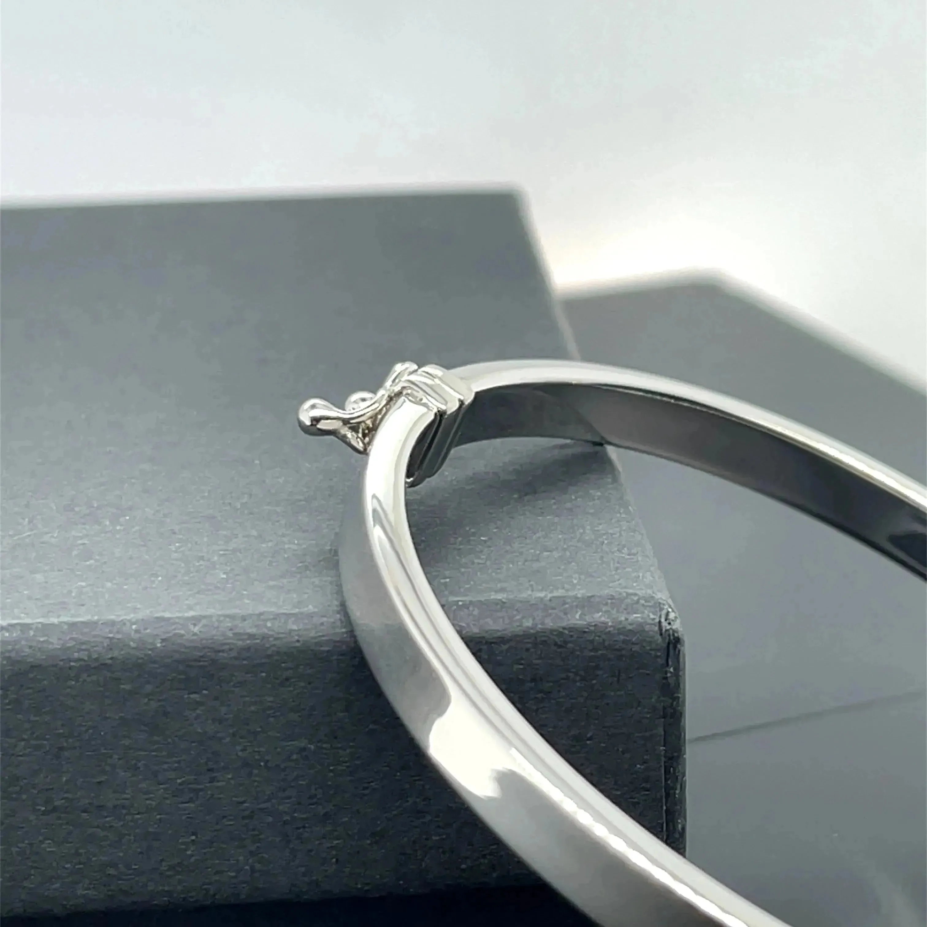 Silver Baby Plain Hinged Bangle | Shop Online Sarraf Jewellers UK
