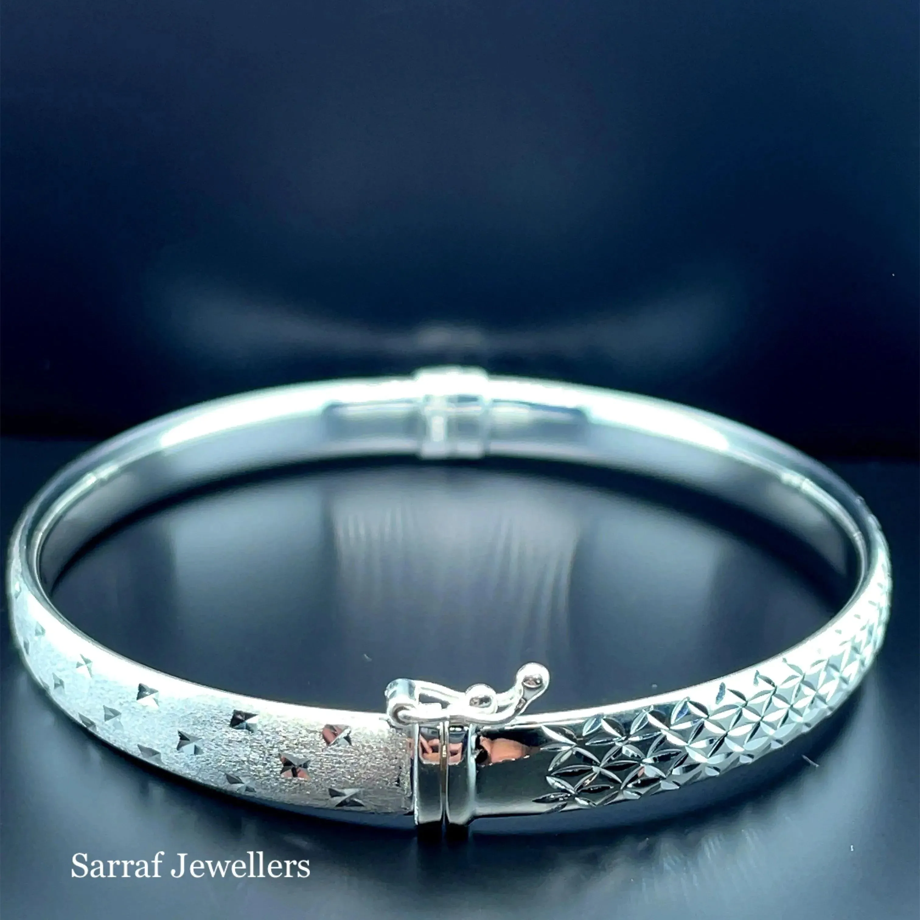 Silver Ladies Frosted Hinged Bangle Oval Diamond Cut Design | Shop Online Sarraf Jewellers UK