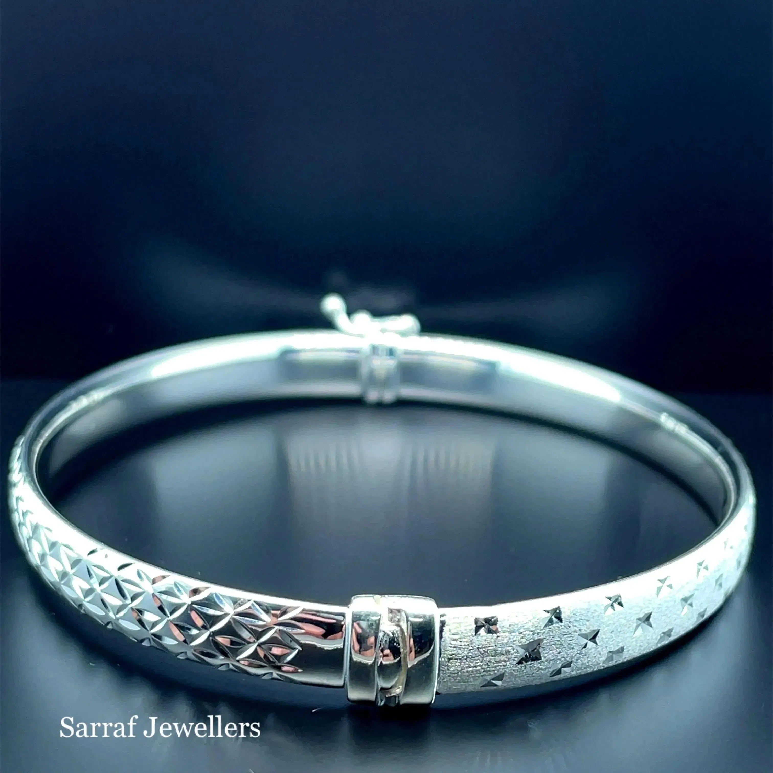 Silver Ladies Frosted Hinged Bangle Oval Diamond Cut Design | Shop Online Sarraf Jewellers UK